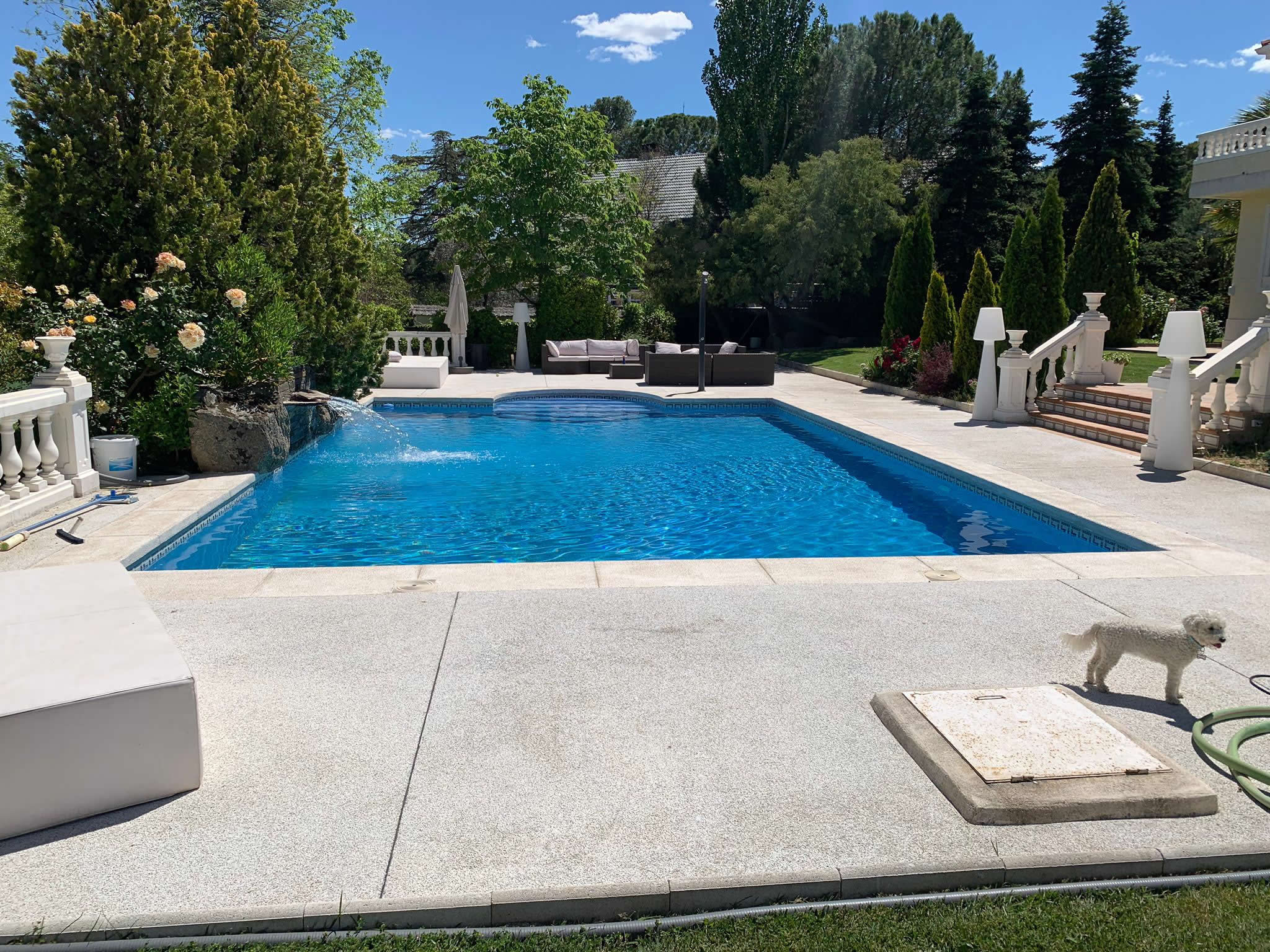 Espacio para eventos y rodajes con piscina